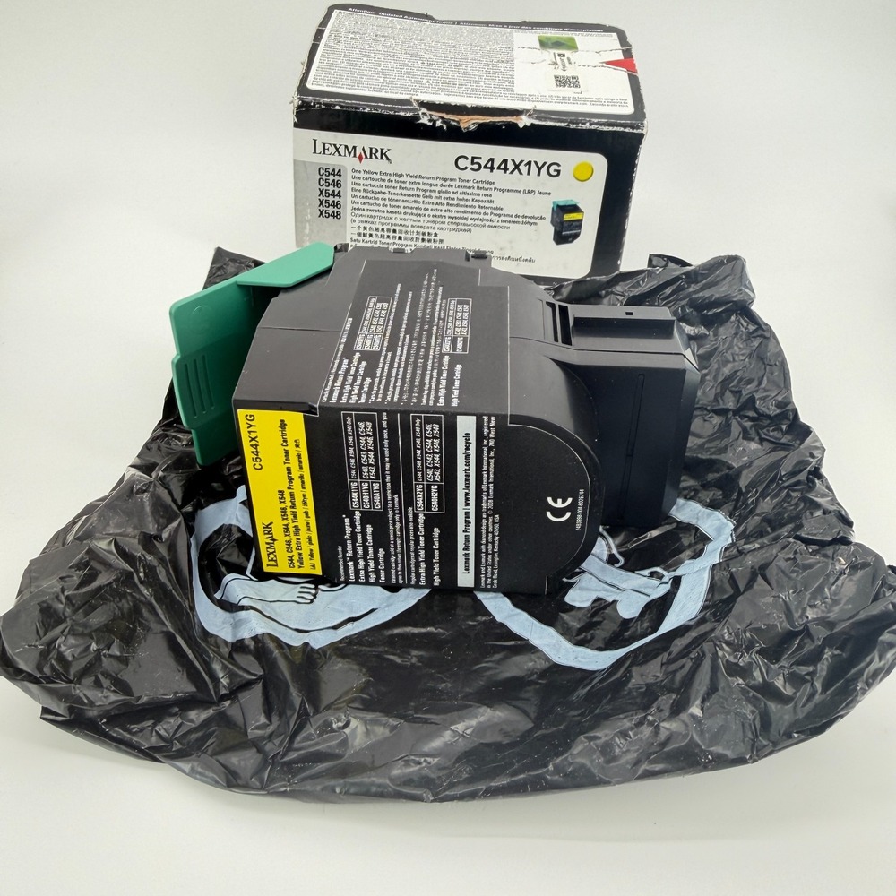 Lexmark C544X1YG Extra high yieldYellow Toner Cartridge OEM Genuine - NEW!